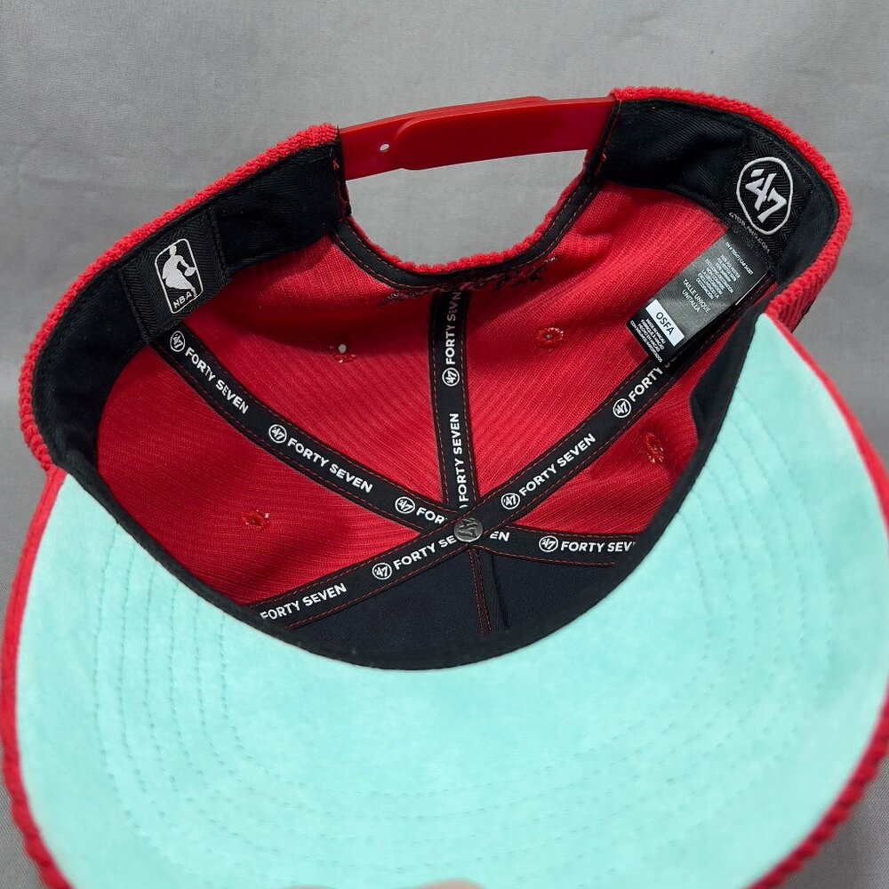 Chicago Bulls NBA Snapback Hat Cap 47 Brand Red Corduroy Golfer Retro Golf Mens - Picture 14 of 16